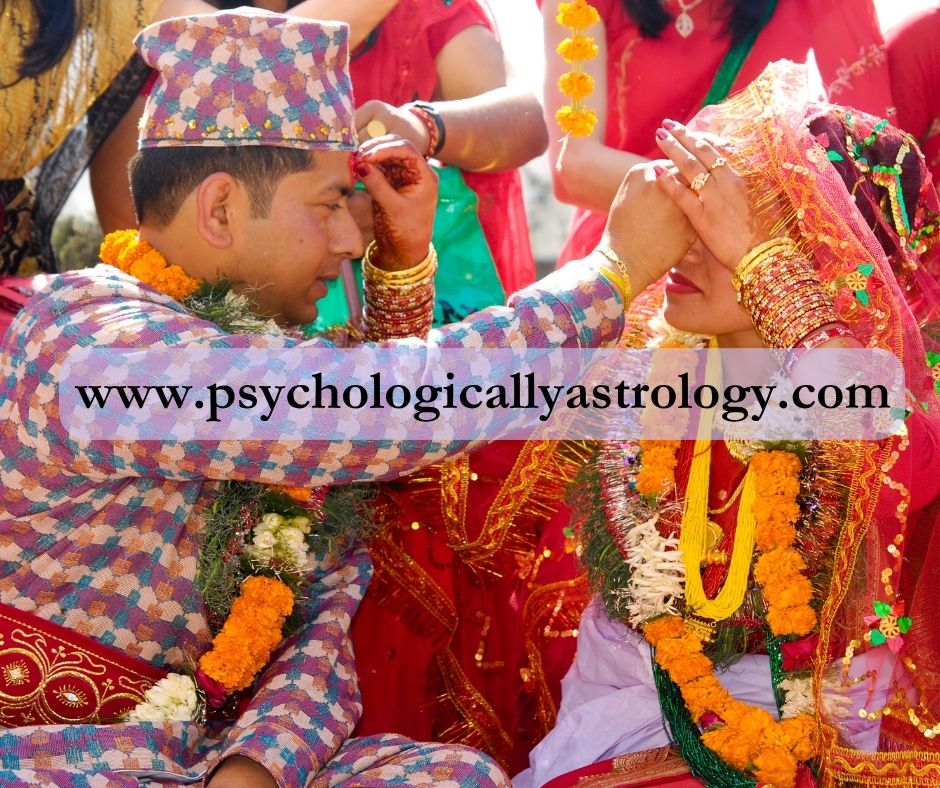 What are Soul mates and twin flames